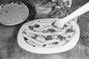 White Sauce Pasta