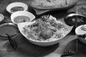 Veg Hyderabadi Dum Biryani