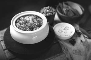Kharva Ki Dum Biryani With Prawns