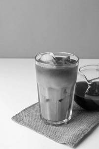 French Vanilla Iced Latte