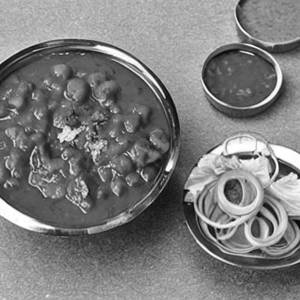 Dal Kolhapuri