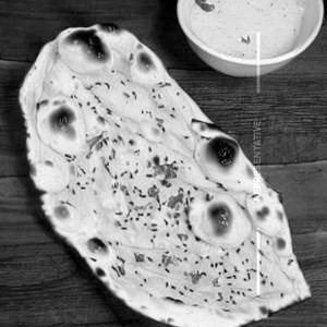 Butter garlic naan