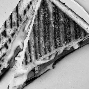 Grilled Vegetable Cheese Sandwich