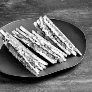 Veg Cheese Grill Sandwich