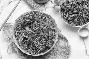 Veg Mushroom Noodles