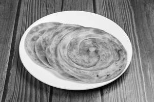 Lachha Paratha                    