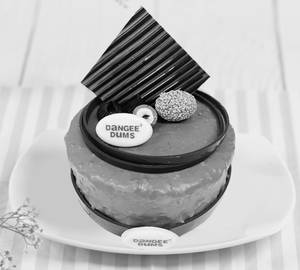 Hazelnut Crunchy Cake 500gm