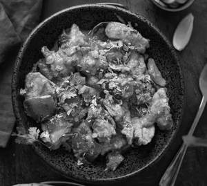 Chicken Dopiyaza 4Pcs 