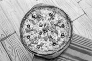 Baby Corn Cheese Pizza