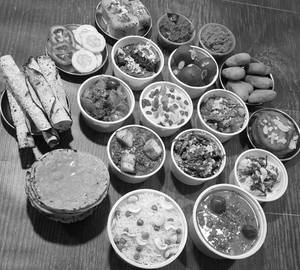 Tiffin Full (Serves5)