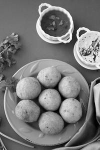 Mysore Bonda