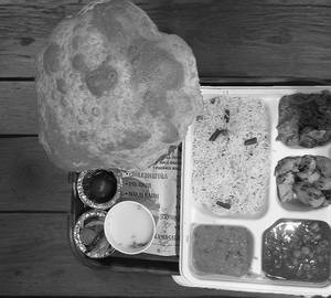 Bhature thali