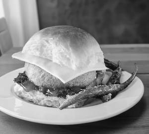 Cleese  Vada Pav