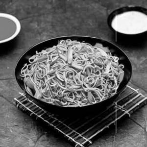 Veg Hakka Noodles 