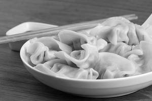 Chicken Steamed Momos [8 Pieces]