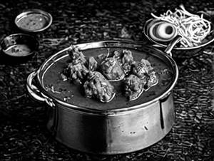 Gavthi Chicken Handi