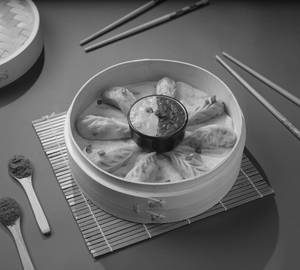 Chicken Peri Peri Steamed Momos