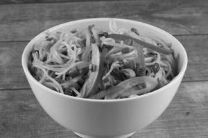 Desi Chowmein