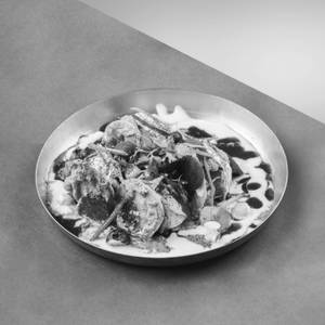 Chandni Chowk Dahi Bhalla Papri Chaat