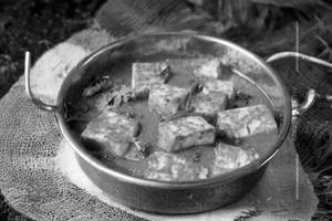 Paneer Makhanwala (Medium Sweet)