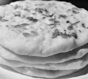 Plain Amritsari Kulcha