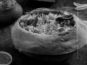 Dum Biryani [Veg]