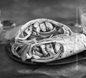 Grilled Chicken Wrap (Garlic)