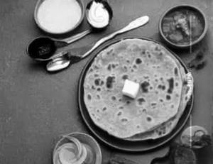 Aloo Acchari Paratha