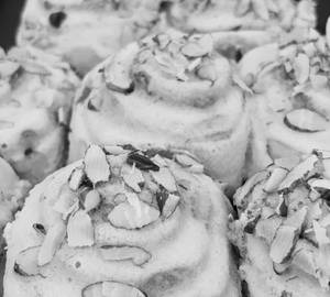 CINNAMON ROLL