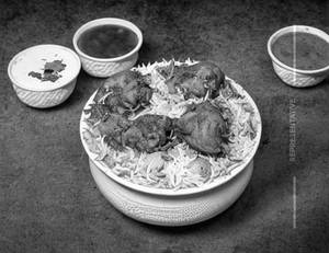 Hyderabad Chicken Biryani - Family Pack 