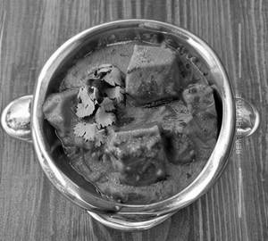 Jain Paneer Tawa Masala (Saarangi Special)