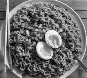 Egg cheese maggi
