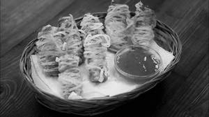 Thread Paneer With Rice Peanut Sauce