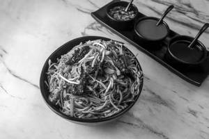 Veg hong kong noodles