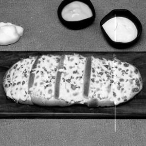 Classic Cheese Garlic Bread