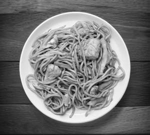 Chicken   chowmein fried noodles /chow