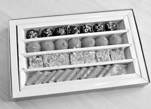 Sweets Gift Box 2 [1 kg]