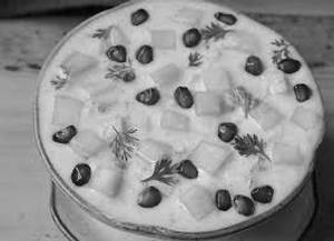 Pineapple rayta