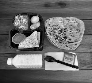 Punjabi Small Thali With Paratha