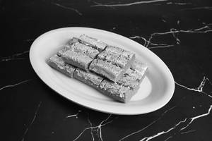 Kaju Roll
