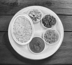 Chickensukka meal(boiled rice)