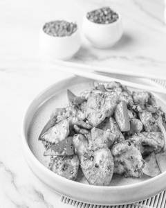 Green And Red Pepper Chicken