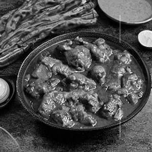 Lal Mirchi Tawa Gosht