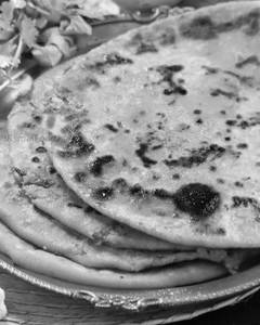 Gobi paratha