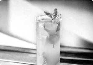 Peach mojito