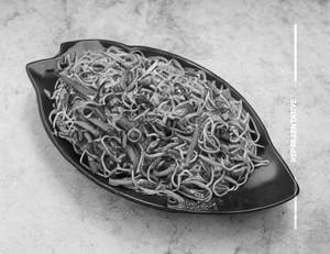 Veg Schezwan Noodles [Triple]