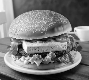 Paneer Burger