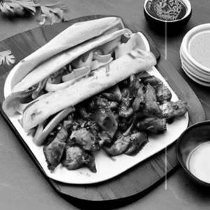 Kuboos Barbeque Chicken Shawarma