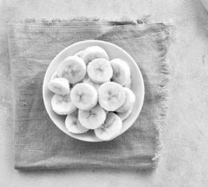 Red Banana Salad Mini