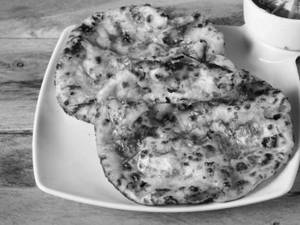 Chur Chur Naan
